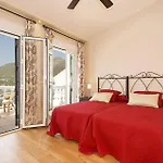 Villa Fuente By